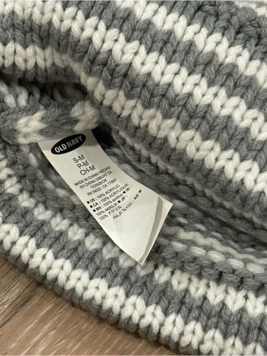 Beanie Bundle - Picture 3 of 7